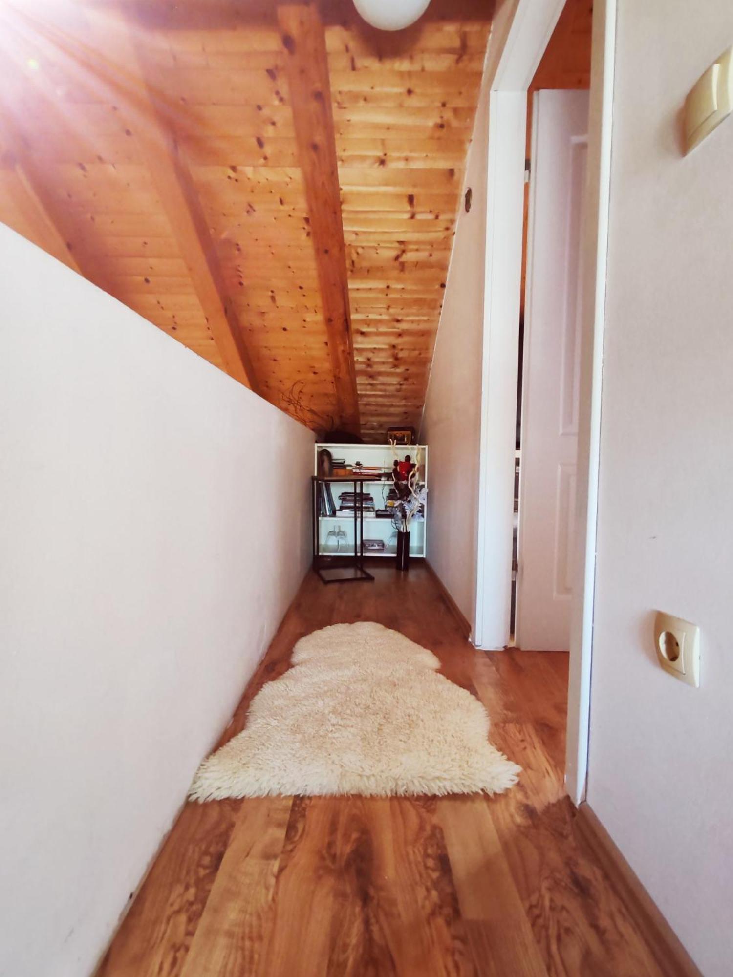 Apartman Hygge Omis Exterior photo